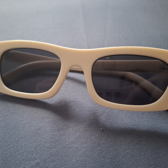 SUNNIES STUDIOS ZIO Sunglasses - Picture 4 of 4